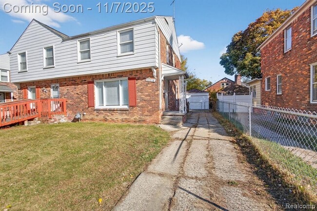 Building Photo - 20216 Regent Dr