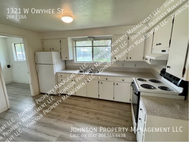 Building Photo - 1321 W Owyhee St
