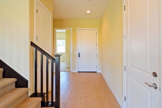 Foto del edificio - 6536 Terrace Ridge Ct