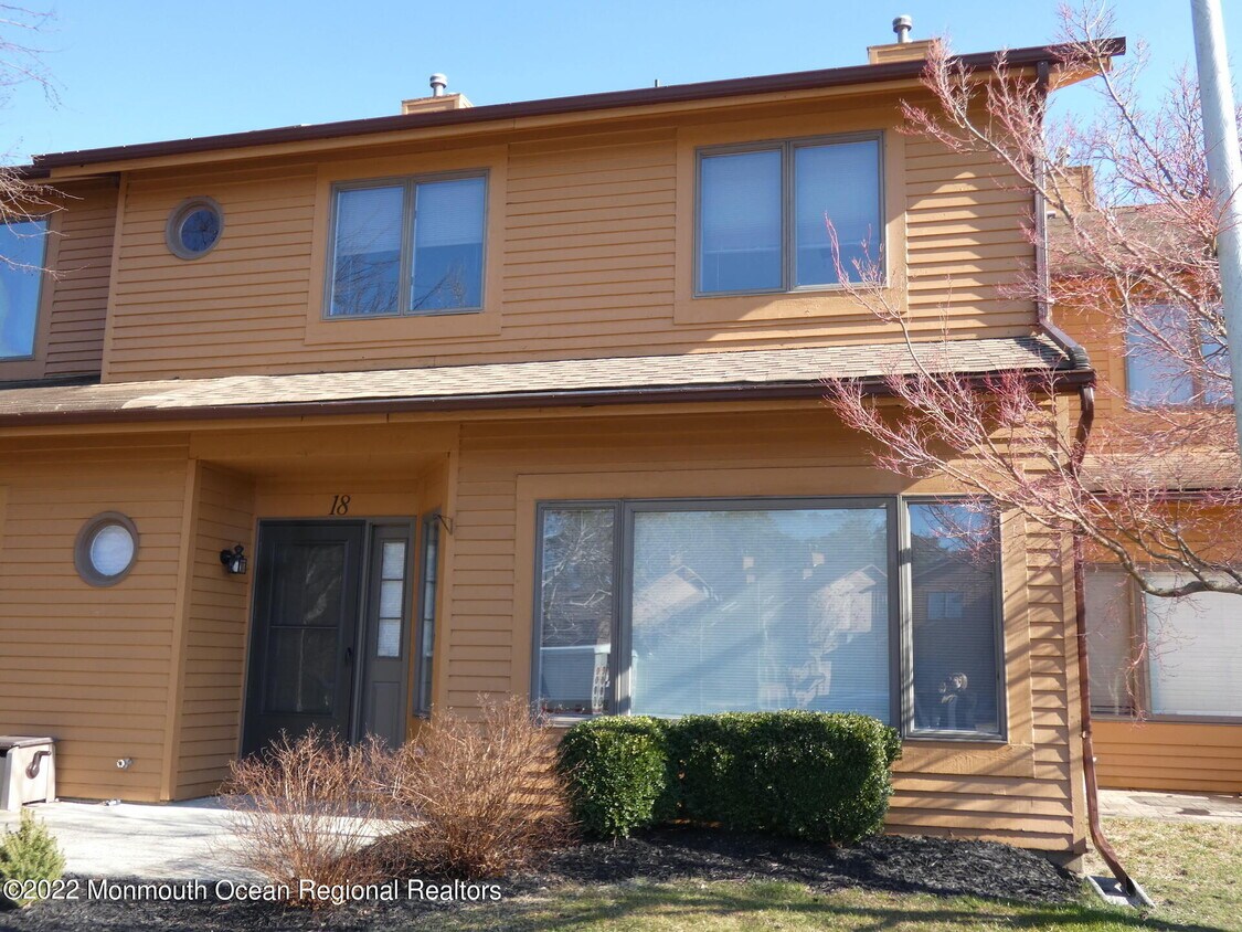 18 English Ln Unit 360, Brick, NJ 08724 Condo for Rent in Brick, NJ