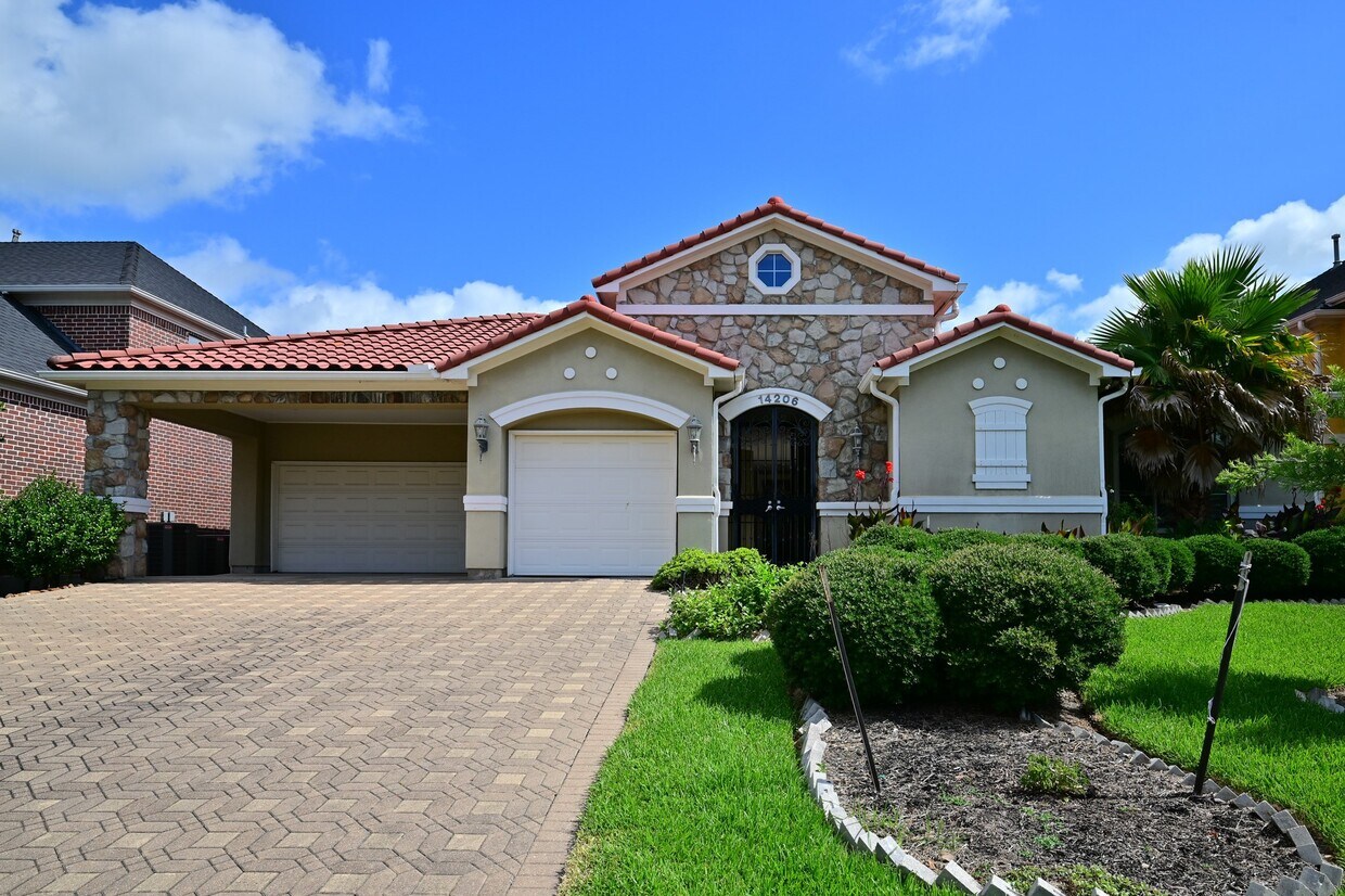 Primary Photo - 14206 Jade Cove Dr