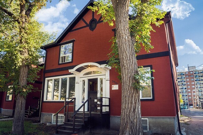 Photo du bâtiment - 2713 15th Av