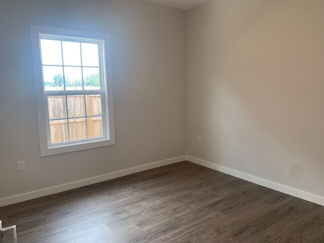 Foto del edificio - Beautiful Two Bedroom Duplex in Gastonia!