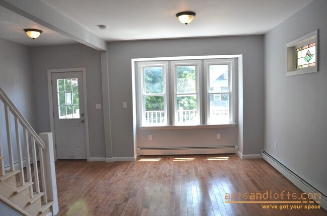 Building Photo - 8421 86th Rd