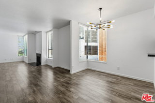 Foto del edificio - 500 S Barrington Ave