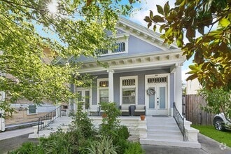 Building Photo - 310 S Pierce St