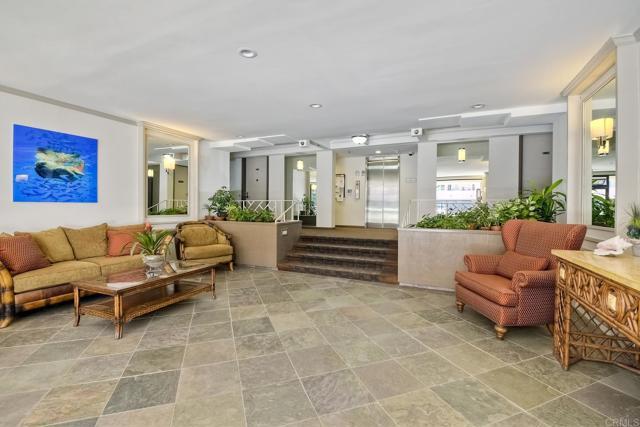 Foto del edificio - 1040 Coast Blvd S