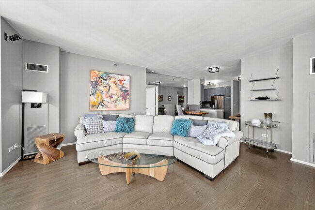 Foto del edificio - 435 W Erie St