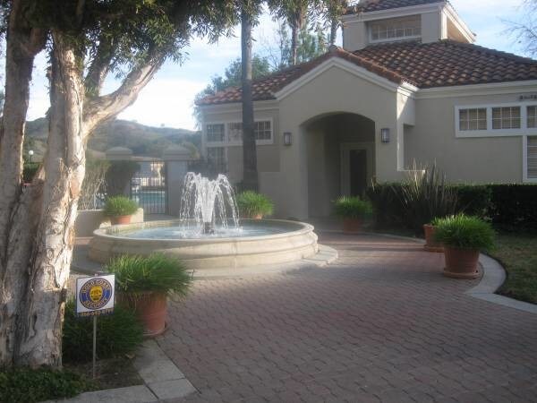 Building Photo - 4240 Lost Hills Rd