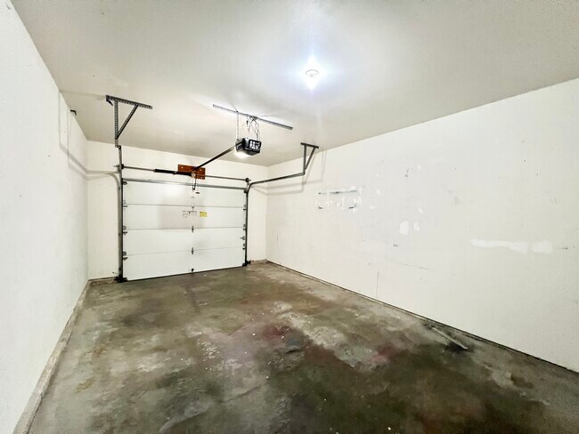 Foto del edificio - 140 Sater St
