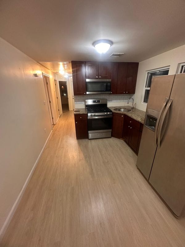 Foto del edificio - 60 S 12th St