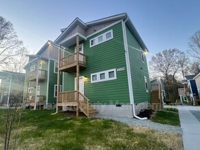 Building Photo - 2309 Owen St