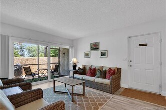 Building Photo - 1504 SE Royal Green Cir Building Photo - 1504 SE Royal Green Cir