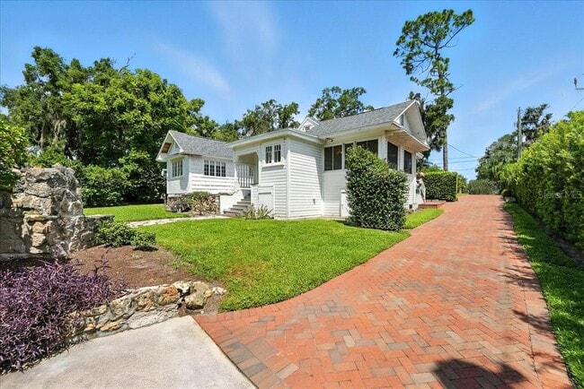 Building Photo - 500 Gatlin Ave