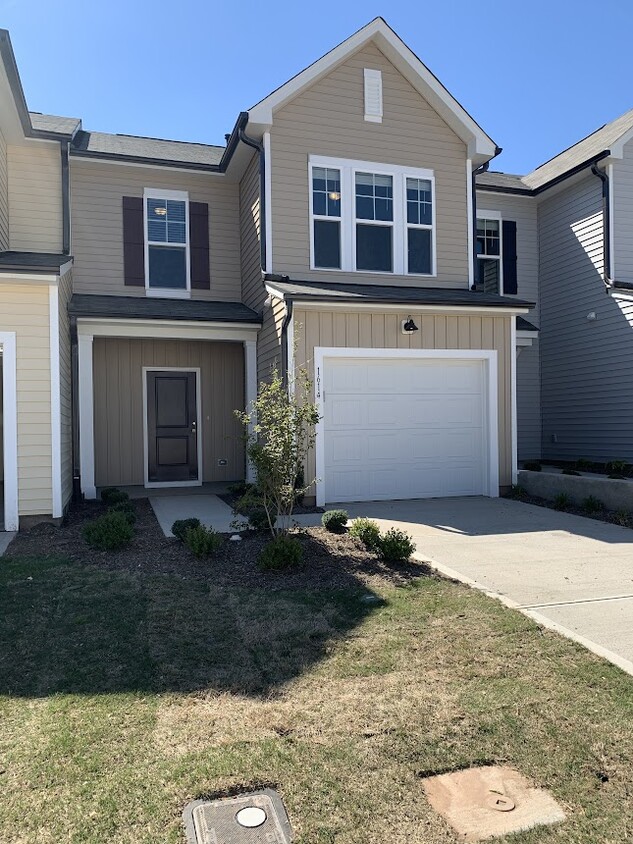 Photo - 1614 Glacier Dr (Durham, NC)