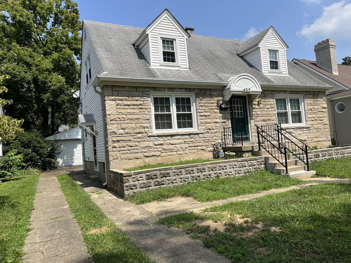 4313 Briarwood Rd, Louisville, KY 40207 House Rental in Louisville