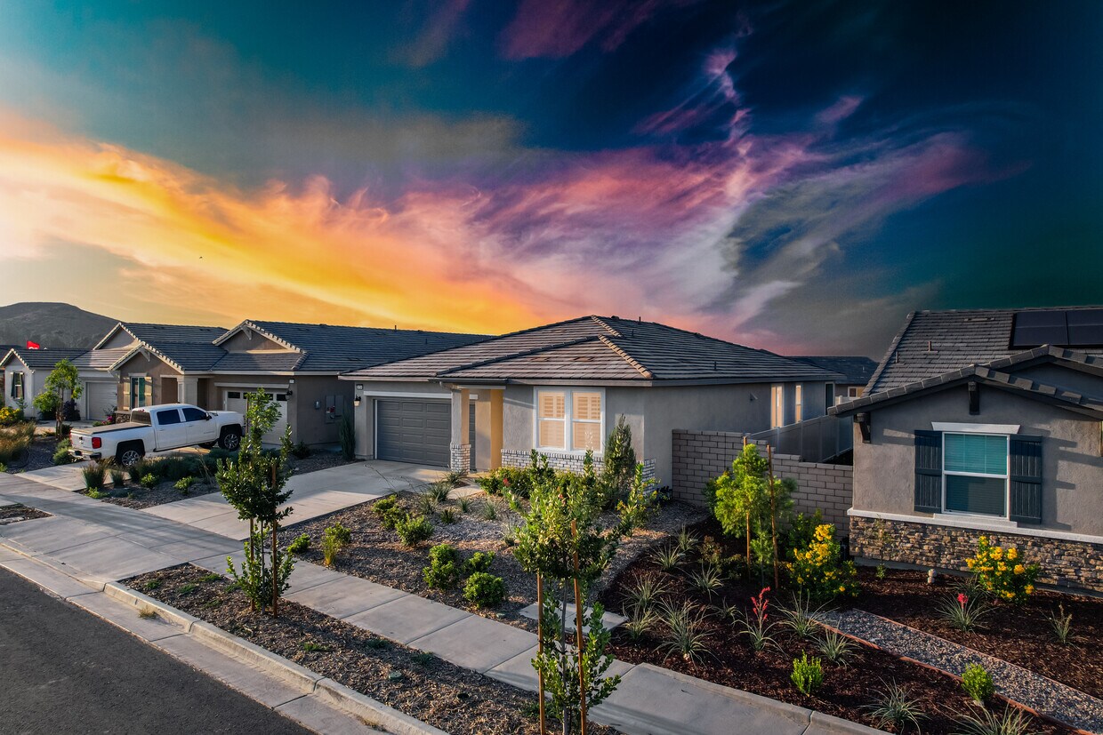 Foto principal - 30548 Gardner Ln