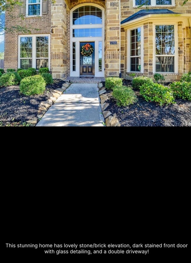 Foto del edificio - 2703 Bonnie Bray Dr