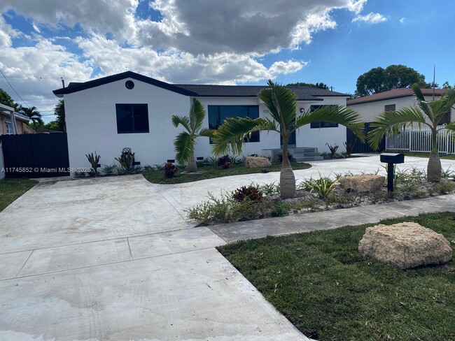 Foto del edificio - 6473 SW 25th St