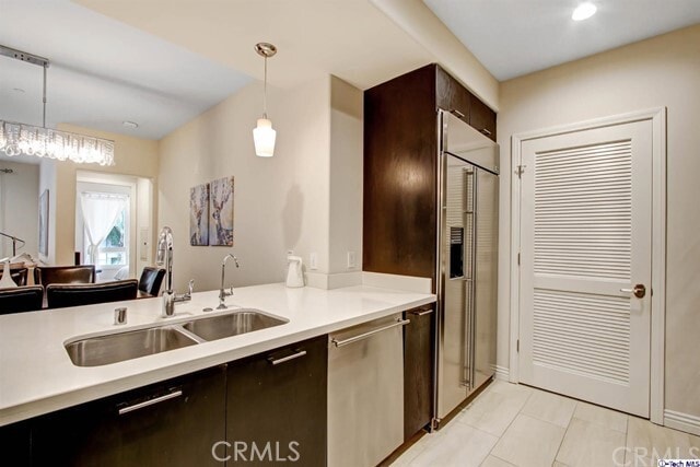 Building Photo - 423 Caruso Ave