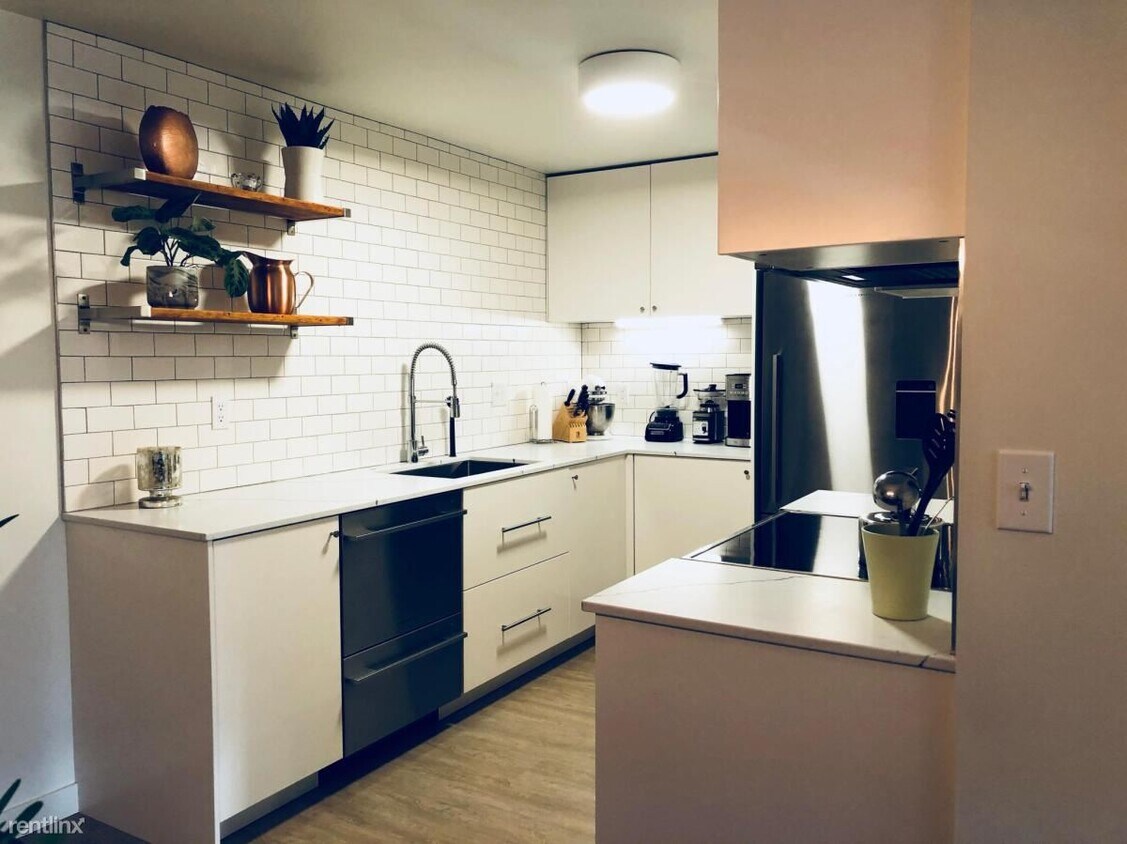 Foto principal - 1 br, 2 bath Condo - 514 NE 85th St