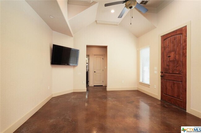 Building Photo - 1752 Gruene Vineyard Crossing
