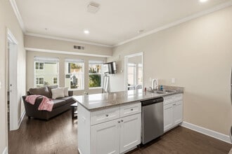 Building Photo - 205 Tiliwa Ct