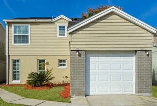 Building Photo - 1226 Lois Ave