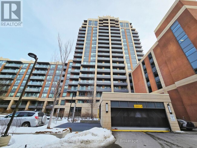 Building Photo - 18 Uptown Dr