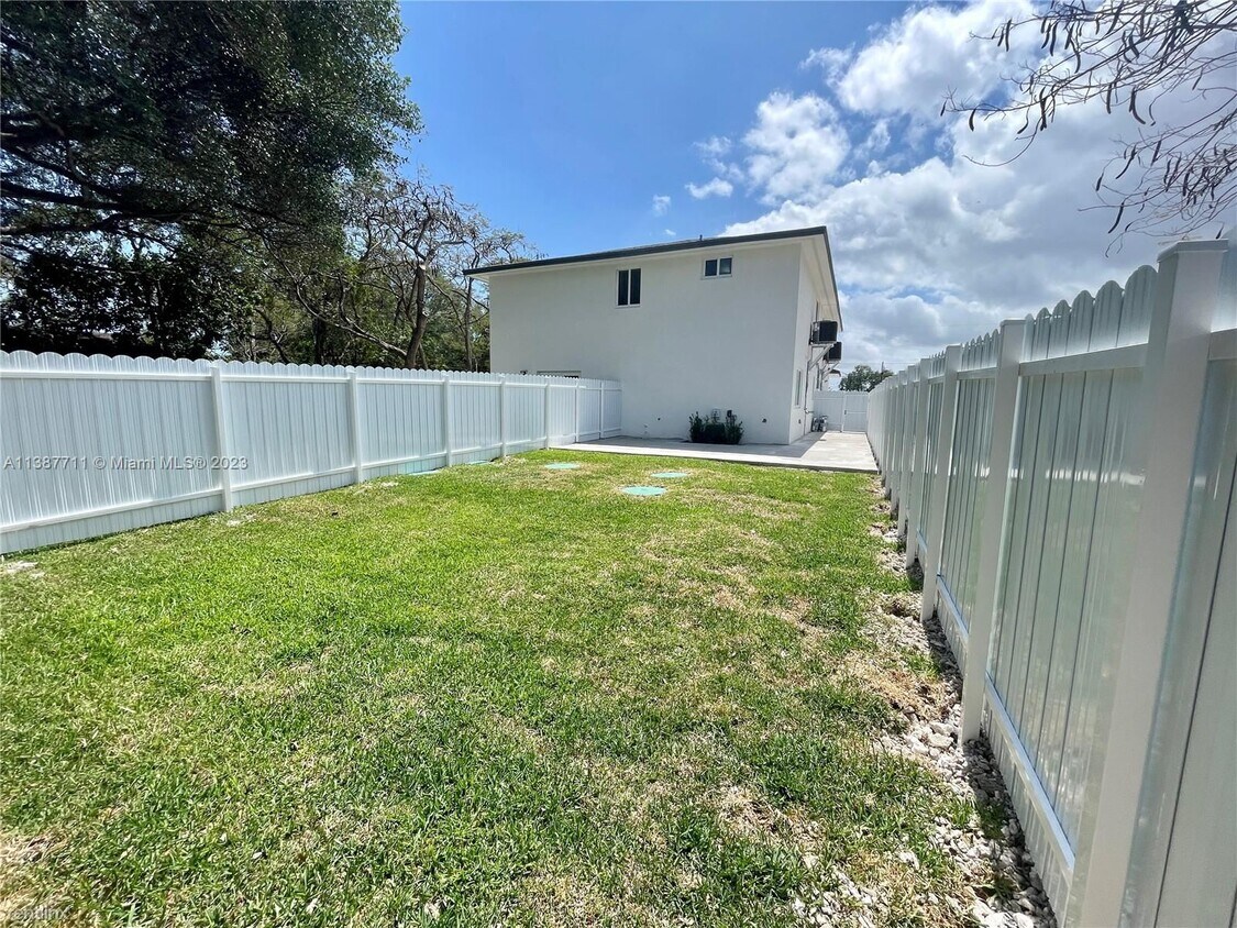 11939 SW 218th St, Goulds, FL 33170 House Rental in Goulds, FL