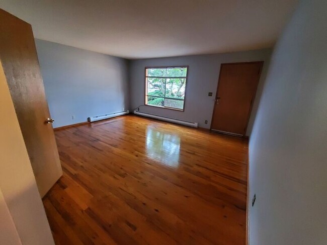 Foto del edificio - 1171 Howard St SE
