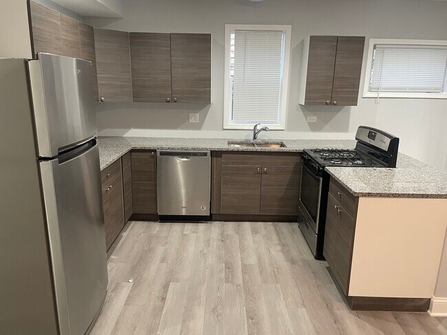 New Kitchen - 721 Tennessee St