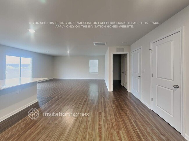 Foto del edificio - 4425 Autumn Frost Trl