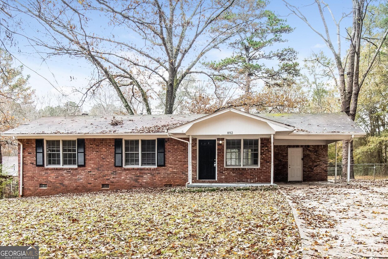 Primary Photo - 892 Oak Dr
