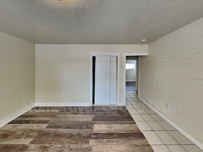 Building Photo - 8580 S 220 E