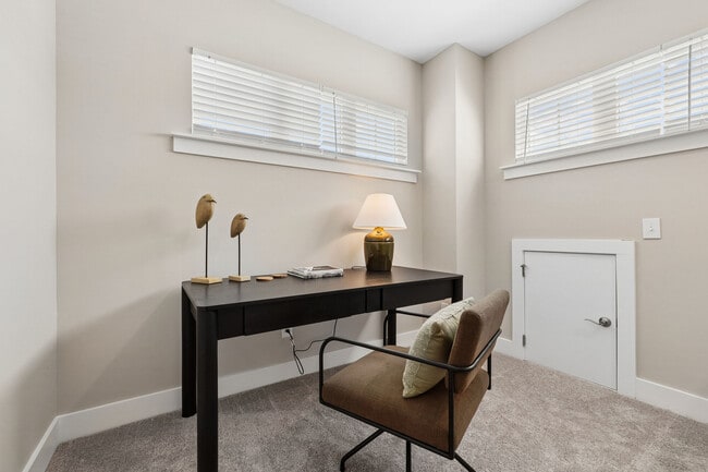 River Ford apartments — community photo - River Ford