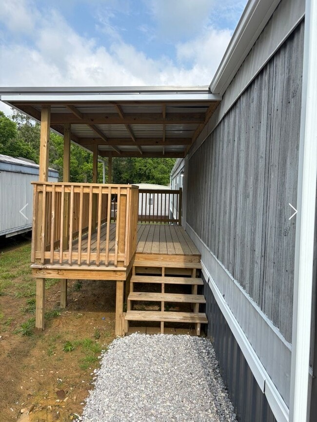 Building Photo - 11 Alice Ct