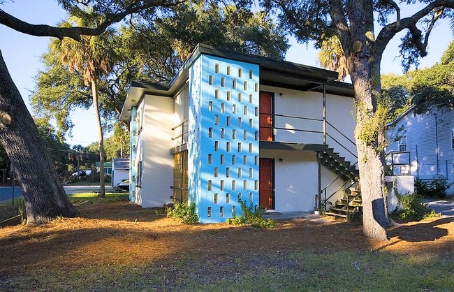 Building Photo - 120 W Erie Ave