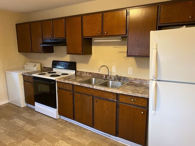 Photo - 220 Vickery Dr Apartment