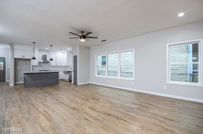 Building Photo - 3 br, 2.5 bath House - 809 Dill Ave SW