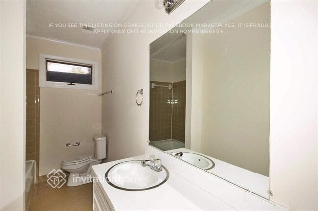 Foto del edificio - 4640 Mountain Creek Dr