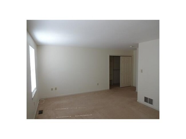 Foto del edificio - 7 Davis Ct