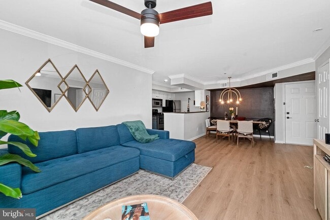 Foto del edificio - 3315 Wyndham Cir