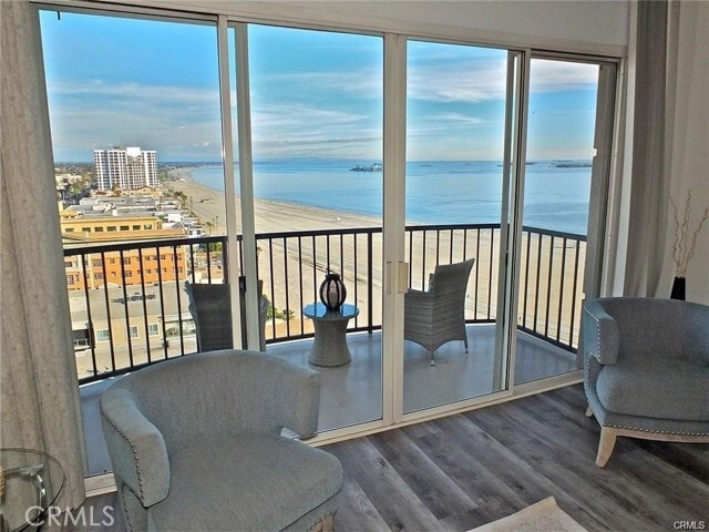Building Photo - 850 E Ocean Blvd