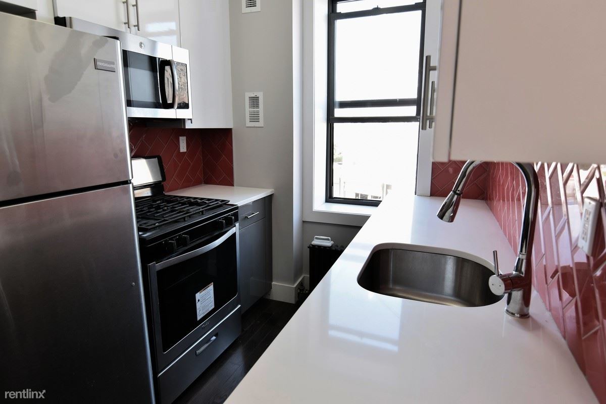 Foto principal - 146 Chester Ave