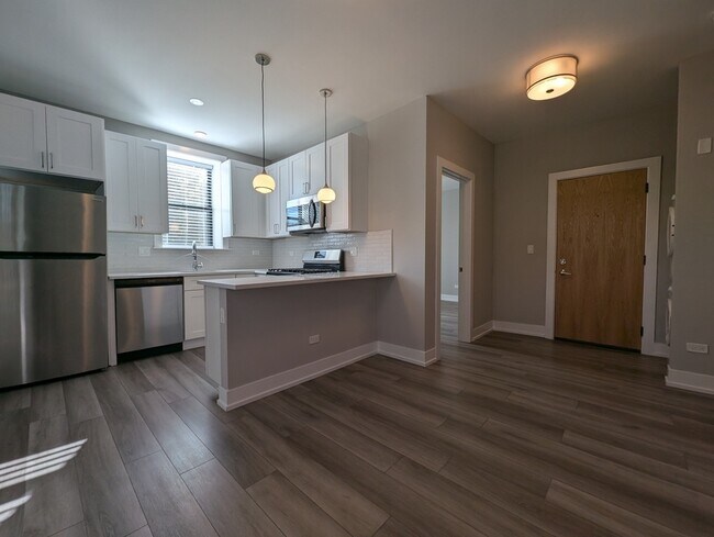Foto del edificio - 3935 N Janssen Ave