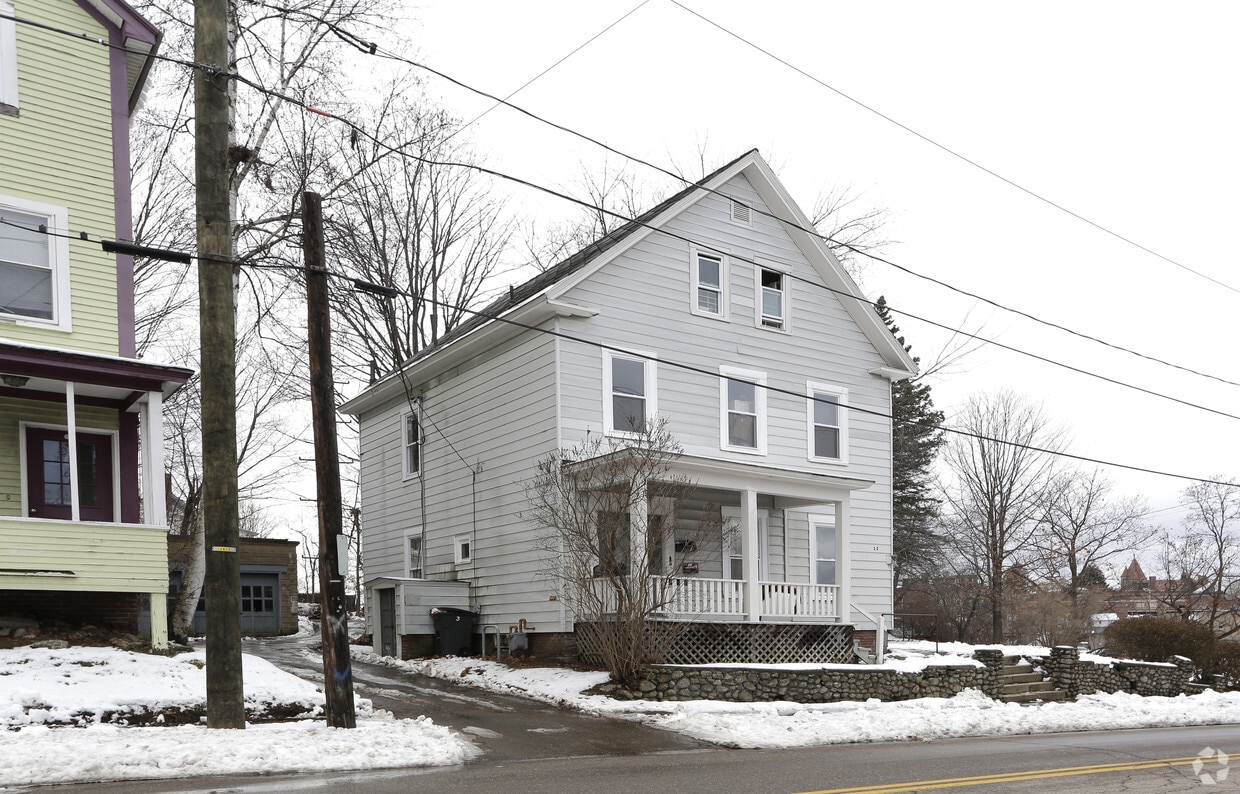 Primary Photo - 20 Jewett St