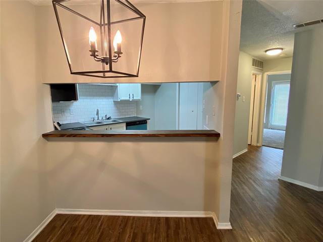 Building Photo - 1618 Pecan Chase Cir
