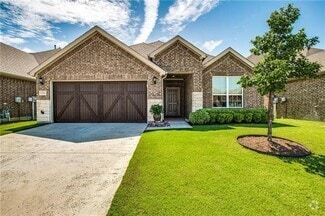 Building Photo - 2704 Red Sage Rd