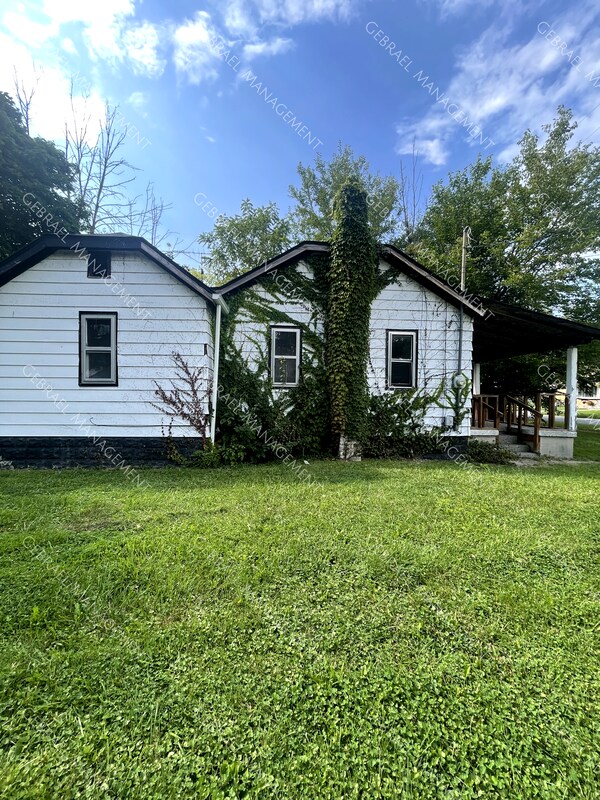 Foto del edificio - 2941 Mackin Rd